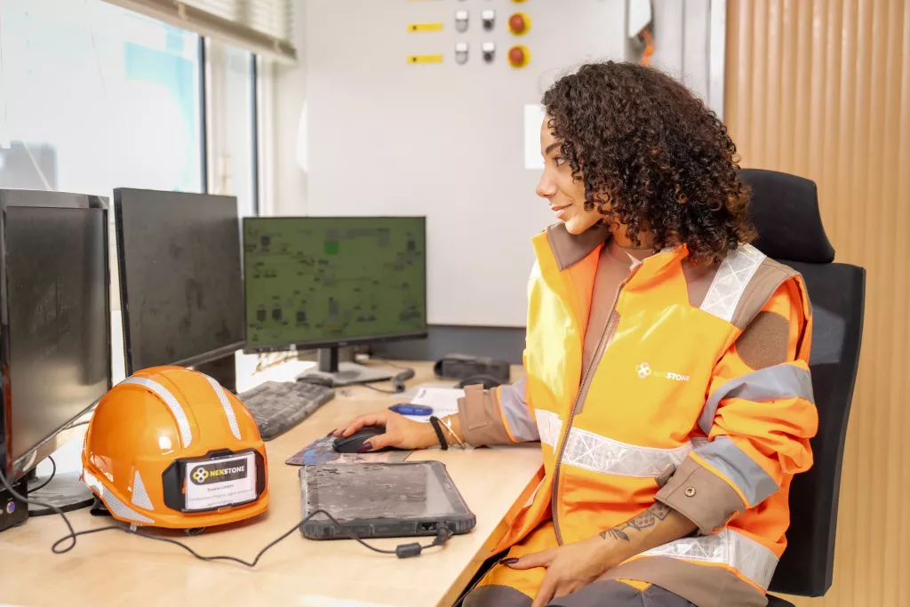 Collaboratrice Nexstone