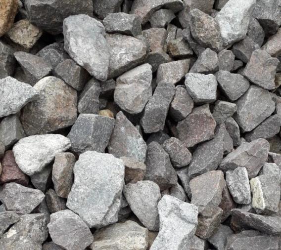 Ballast en pierre concassée, granulat technique pour travaux ferroviaires et aménagement d’infrastructures.