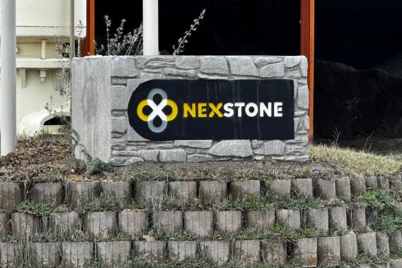 Surface personnalisable Nexbrick Nexstone pour aménagement extérieur et intégration architecturale
